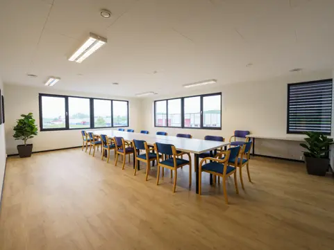 Langbord-oppsett i Klasserommet